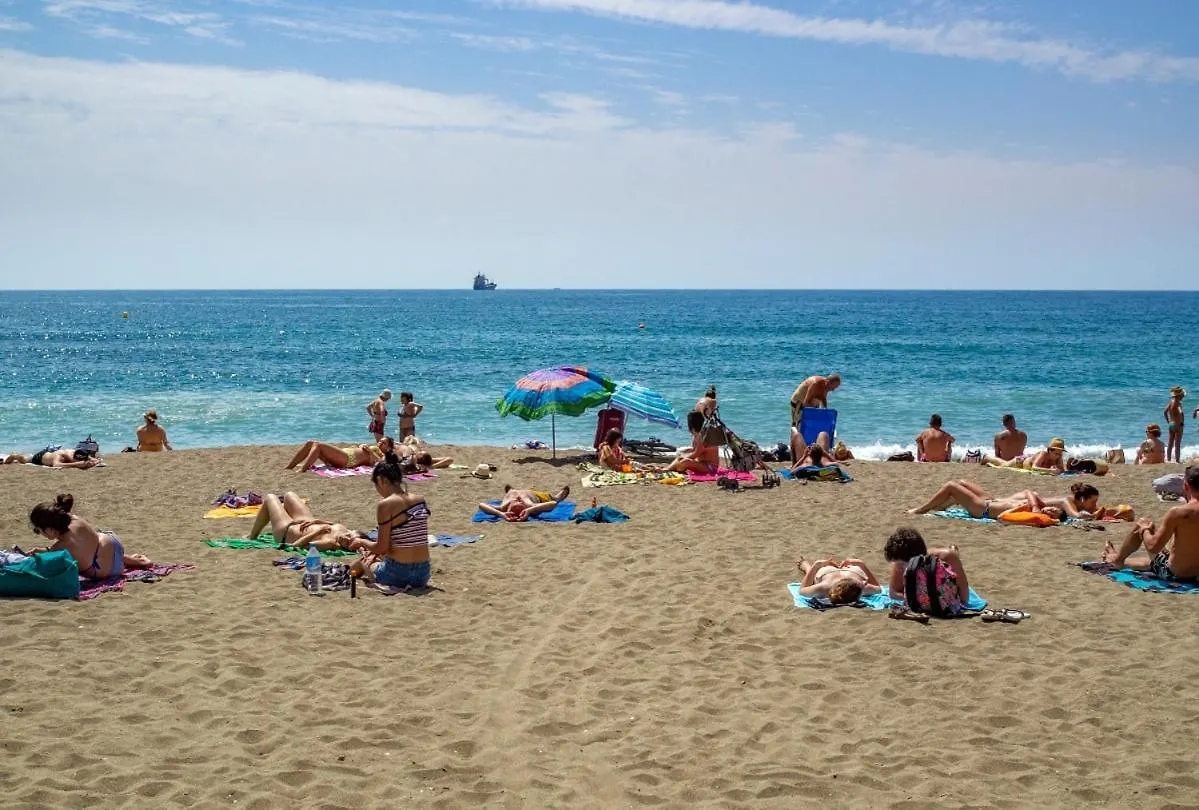 Apartamento El Bambu Cerca Del Mar Malaga Apartment
